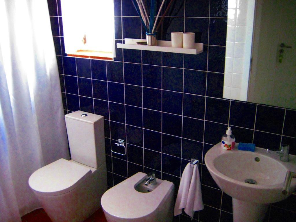 Casa Do Funil Guest House แมร์โตลา ห้อง รูปภาพ